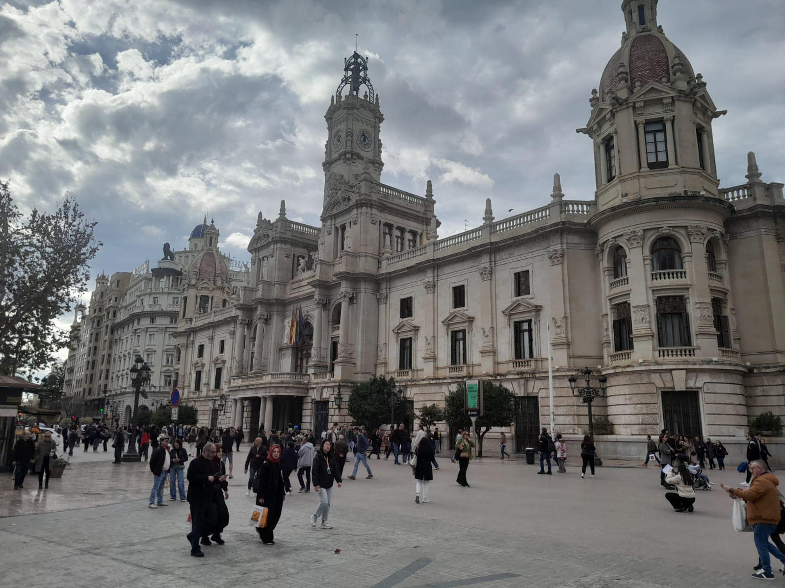 Best spots for a day trip to Valencia