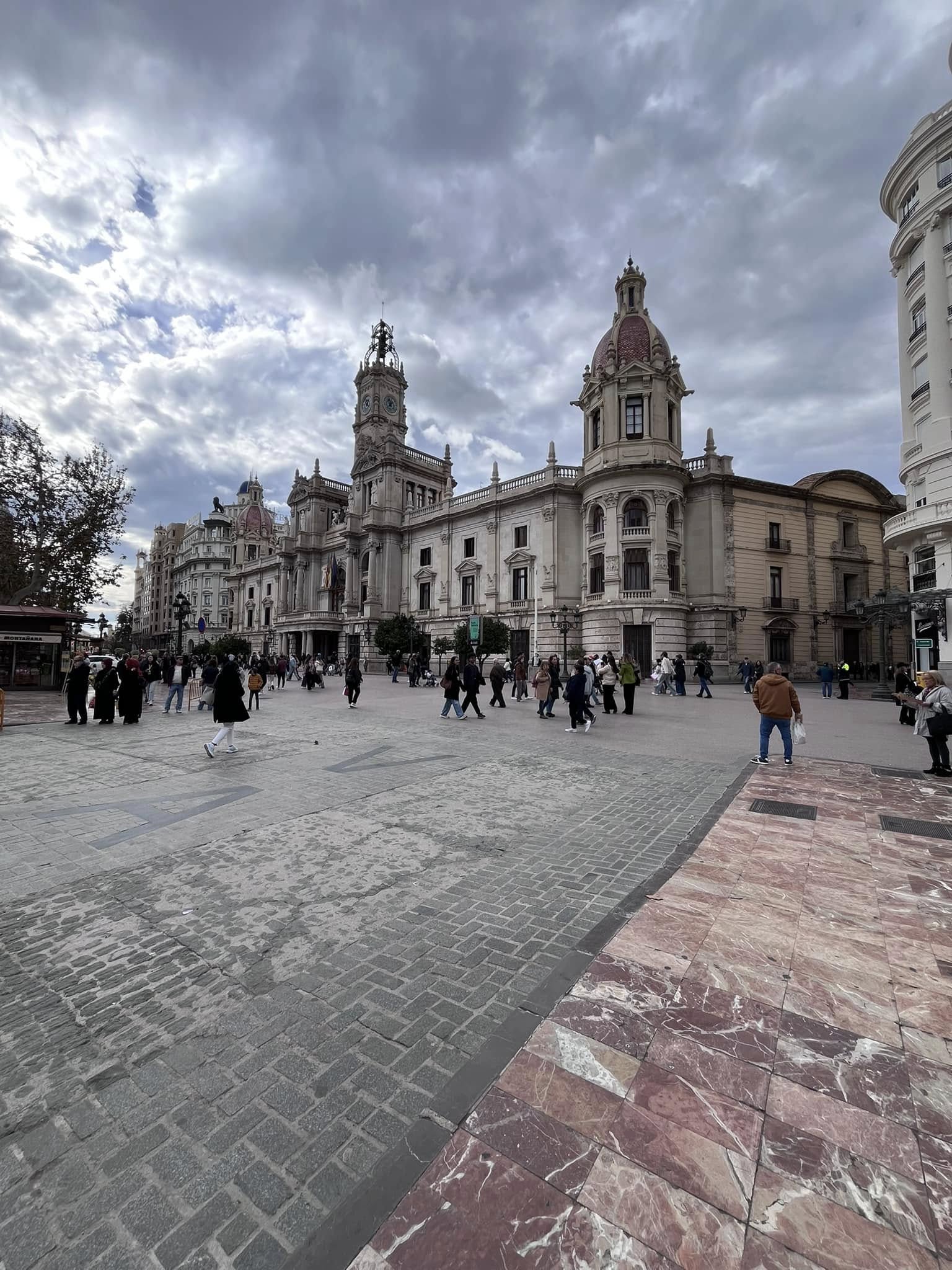 Best spots for a day trip to Valencia