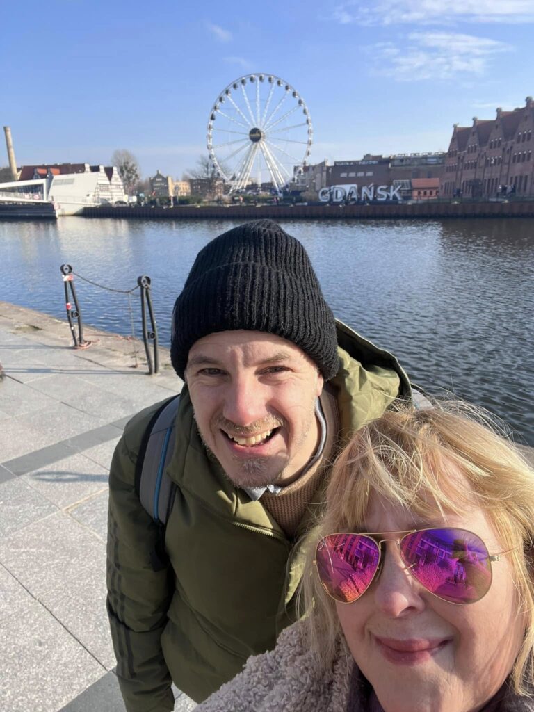 Ferris Wheel and Gdansk sign selfie