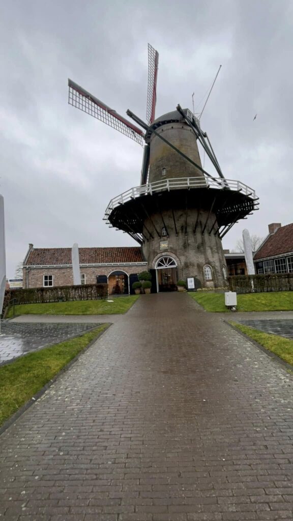 Windmill, Sluis